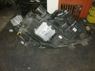 Vw polo 9 Headlights available