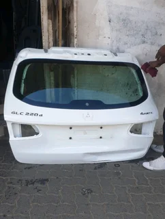 GLC tailgate Mercedes Benz available