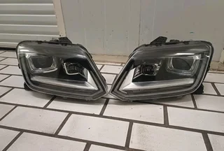 Vw amarok Headlights available