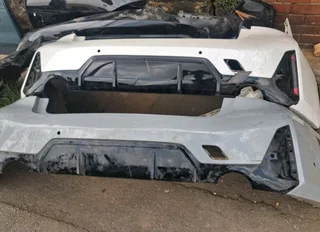 Bmw back bumper available