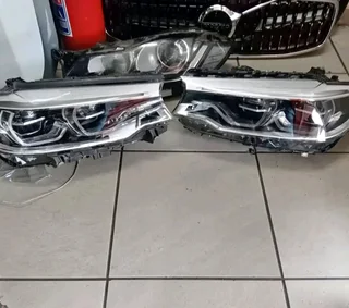 Bmw 7 series Headlights available