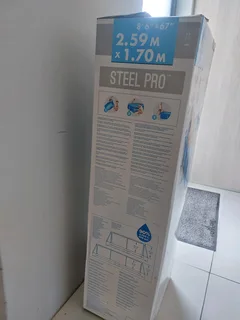 Bestway Steel Pro swimming pool R1100 neg used once and required a bigger one.