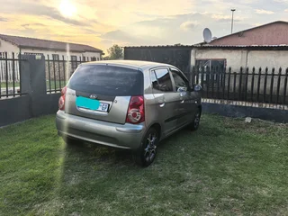 2010 Kia Picanto Hatchback