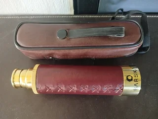 NEW - Vintage Monocular in brass and leather Still in box