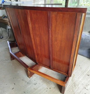 Large Business Counter