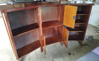 Large Business Counter