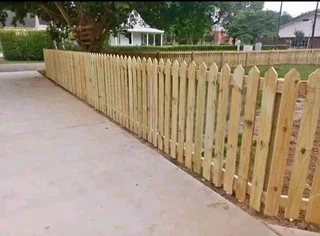 Picket fencing