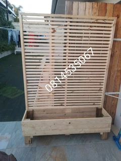 Planting boxes with screens ...