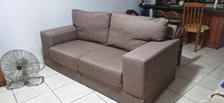 Couch Crafton Everest