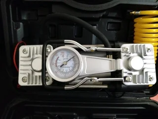 HI PWR TRUE PARALLEL BAR AIR PUMP WITH LAMP AND POINTER