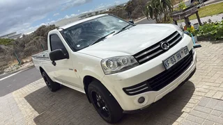 GWM Steed 5 2.2mpi workhorse bakkie