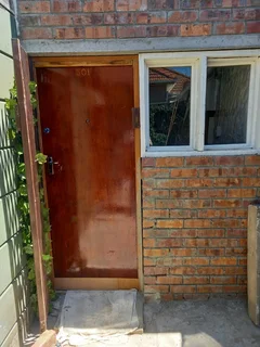 Separate Entrance Flatlet to Rent