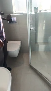 Kitchen, Bathroom & Home Makeovers