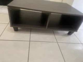 Table - Ad posted by Hazel