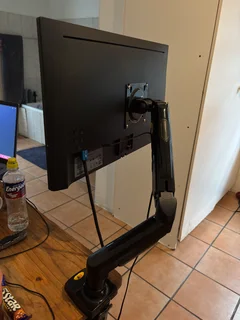 24 Inch Samsung monitor without audio and a arm stand with it