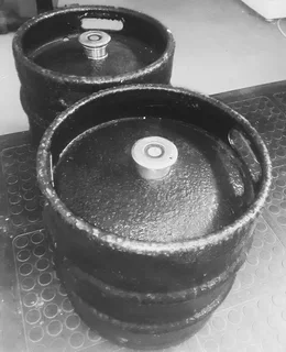 2 x 30 Liter Kegs