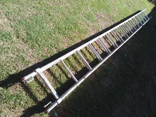 Step ladder aluminium