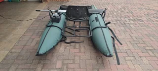 Exploid Pontoon boat