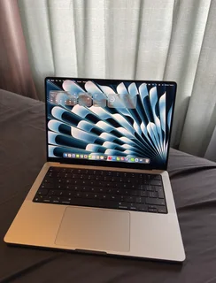 MacBook Pro M4