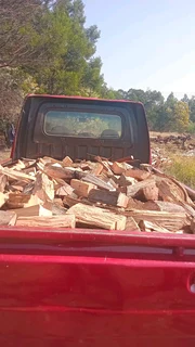 Firewood dry ones for fireplaces.