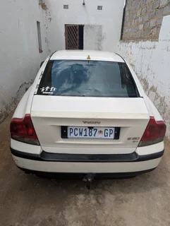 2003 Volvo S60 2.4 Sedan