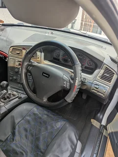 2003 Volvo S60 2.4 Sedan