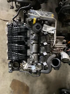 VOLKSWAGEN GOLF 1.4 TURBO CHP ENGINE