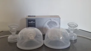 Spectra breast pump and Spectra handsfree shield set