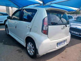 Daihatsu sirion