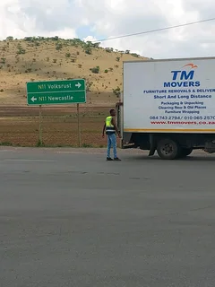 TM MOVERS FURNITURE REMOVALS AND DELIVERIES LOCAL AND LONG DISTANCE CALL 0847432794 www.tmmovers.co.