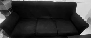 Couches - Ad posted by Nontsikelelo Malawana