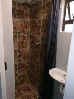 Room To Rent in Goodwood