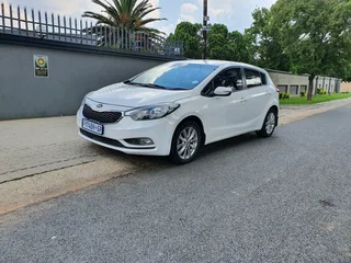 2014 Kia Cerato 1.6 hatch back