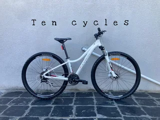 29 Inch Ladies&#39; TREK CALI Mountain bike for sale