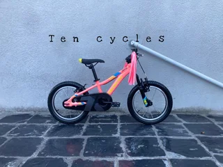 Girls 16 Inch TITAN CALYPSO Mountain bike for sale