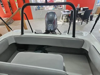 FISH 490 CENTER CONSOLE WET DECK WITH 70HP 4 STROKE YAMAHA