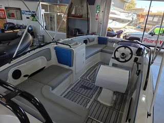 BRAND NEW XF170  BOWRIDER 115 YAMAHA 4 STROKE