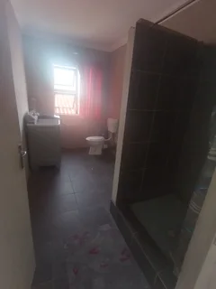 Sharing rooms to rent