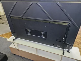 New hisense 65inch smart tv