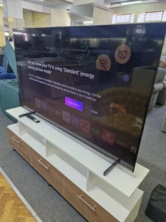 New hisense 65inch smart tv