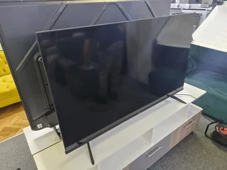 New 55ich hisense smart tv