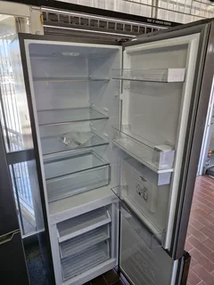 Hisense fridge freezer