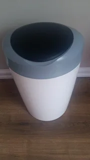 Tommee Tippee Simplee Sangenic Diaper Bin
