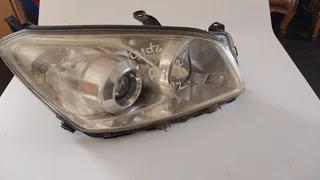 Toyota Rav 4 right headlight for sale