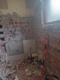 Maintenance and renovation services