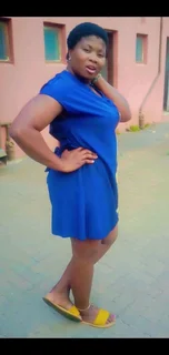 Am Urgently seeking a job stay in as a house cleaner nanny ironing lady