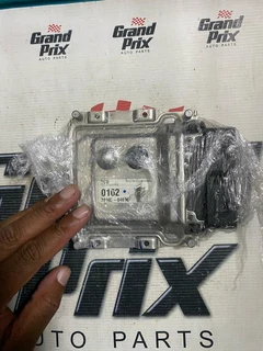 Hyundai I10 1.1 Me17.9.11 Ecu Computer Box 39103-04016