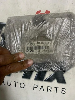 Vw Golf Iv  Ecu Computer Box 071906018k 0261206175  Benzin U02