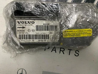 Volvo S60 V70 S80 Srs Crash Control Module 8645271 0285001254