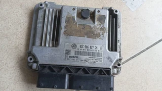 Vw Golf 6 1.4 Tsi Ecu Computer Box 03c906027 Ch 0261s06641 Med17.5.5